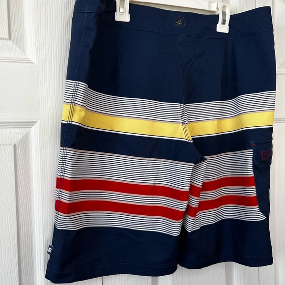 Mens Sperry shorts size 34 - Picture 2 of 4